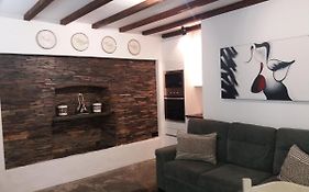 Casa Da Muralha Suite